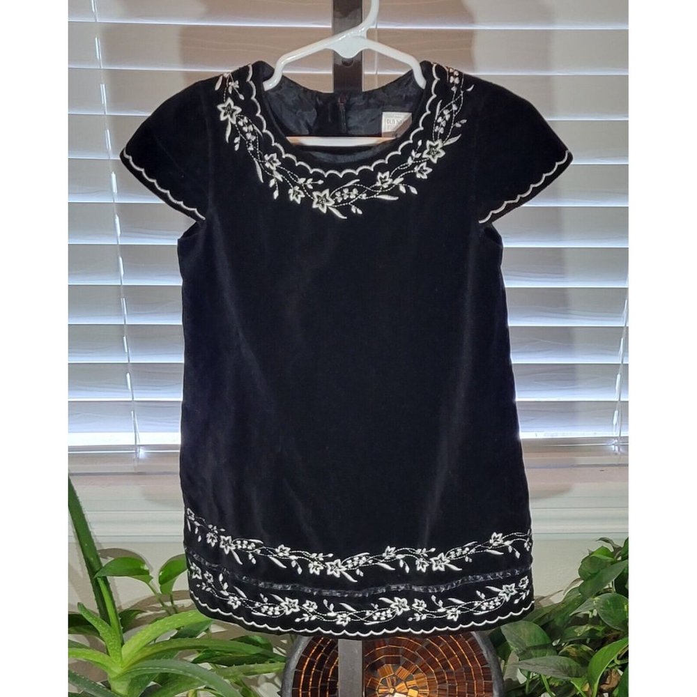 Old Navy Toddler Girl Black White Floral Pattern Velvet Velveteen 24M 2T Dress